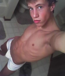 underwear-selfies 5d9ceb019166b.jpg