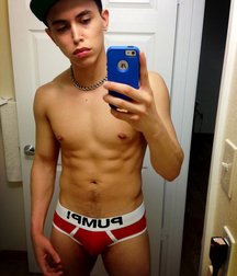 underwear-selfies 5d9ceb0eb0ef3.jpg