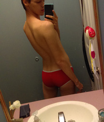 underwear-selfies 5d9ceb2ee5c78.jpg