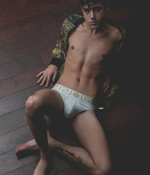 Joey Mills - special 5dae28ba48582.jpg