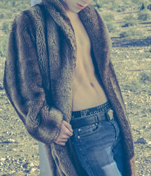 Joey Mills - special 5dae28bcf0d95.jpg