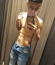 Selfie 3 5d8713725a5ee.jpg