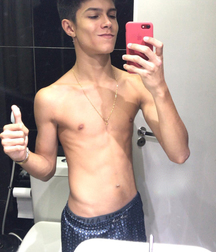 Instagram boys. 04 5dd4f5278cbab.jpg