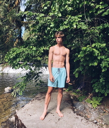 Instagram boys. 05 5e1b4f0787746.jpg