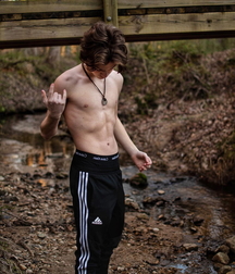 Instagram boys. 05 5e1b4f2fa6ddd.jpg