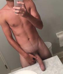 Web Find Selfies: Big Dick Teens 5dc83b81ecca0.jpg