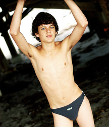 Cute boy 5d974f89a2eb8.jpg