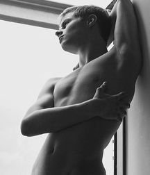 Boys, Boys 5d9c5c172e987.jpg