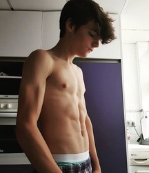 Boys, Boys 5da5864e04dcb.jpg