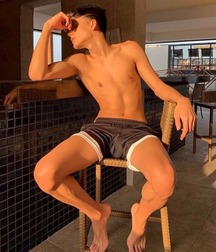 Boys, Boys 5db6f9a50fee1.jpg