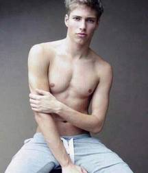 Boys, Boys 5dc32eaad4bc2.jpg