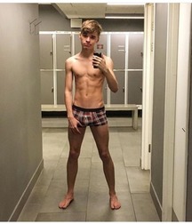 Boys, Boys 5dc42c24c284f.jpg