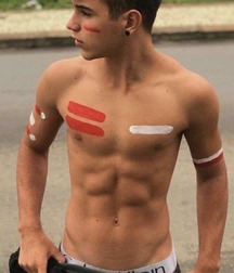 Boys, Boys 5dc5c1754c7b3.jpg