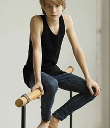 Boys, Boys 5dca6f625767a.jpg