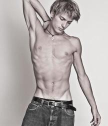 Boys, Boys 5dcae7c5045c1.jpg