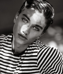 Boys, Boys 5dcedea37e24a.jpg
