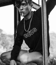 Boys, Boys 5dcedea66f110.jpg