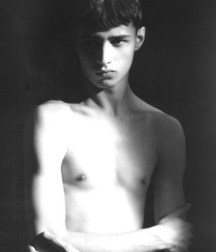 Boys, Boys 5dd123039faa9.jpg
