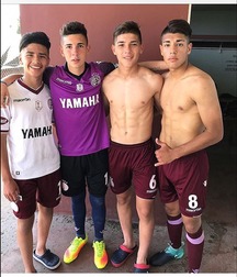 Boys, Boys 5dd51e586f19c.jpg