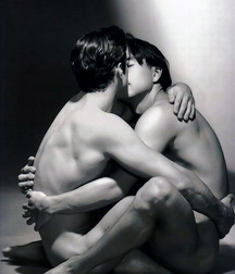 Boys, Boys 5dd5a85f506fb.jpg