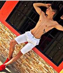 Boys, Boys 5ddd6e4468a4a.jpg