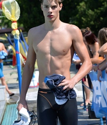 Hot Mix Ass & Briefs 5da40f32d09e9.jpg