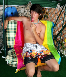 FROM IAN  5da8f16211c0a.png