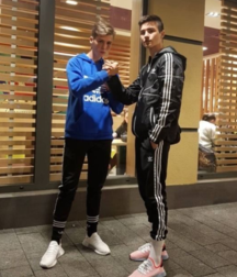 pictures boys gay teen 5dbb429868c69.png