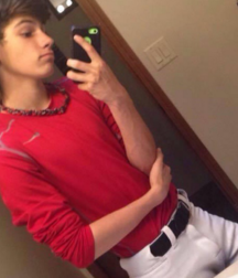 beautiful teen boy pictures   5dd01665ad4ca.png
