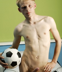 Yuliy, complete set gay teen porn boys 5ed38d7f0c2ef.jpg