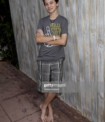 Boy feet 5db4715a76ae1.jpg