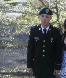 me jeremy.poole age 19 5db4a97537257.jpg