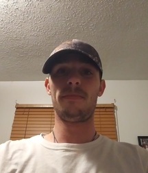 me jeremy.poole age 19 5db4a992b62cb.jpg