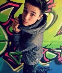 Hot Young Boys 5db6669a4925f.jpg
