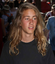 Return of the Longhairs 5e80b9679bee0.jpg