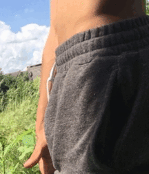 Hung Latino 5dc21321e3d96.gif