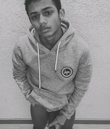 Hung Latino 5dc21323c4a14.jpg