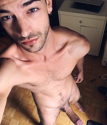 Gay porn star Cory Kane 5dc217f93ce3f.jpg