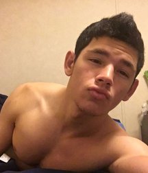 Endowed guy 5dc21d67c055b.jpg