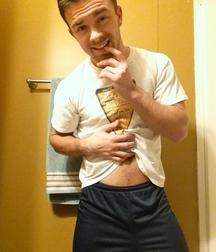 Uncut Englisman 5dc22402272de.jpg