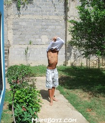 Chris 5dcba3108ad39.jpg