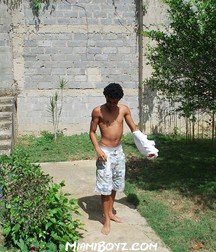 Chris 5dcba315ef803.jpg