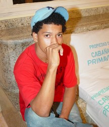 Pedro Luis 5de2d996121b0.jpg