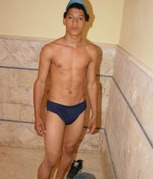 Pedro Luis 5de2d9a948400.jpg