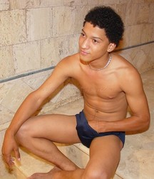 Pedro Luis 5de2d9b8c5b8a.jpg