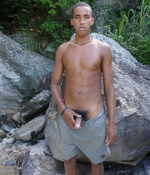 Alexandre 5dd15b63009fc.jpg