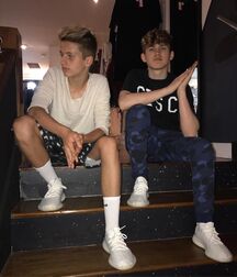 Norty's Two's Company Gay Tube 606a224731b0a.jpg