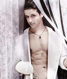 Sexy gay pastry chef Yigit Pura 5982a8ba90975.jpg