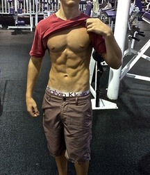cute guys 5de31802a1c92.jpg