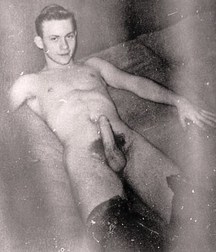 Bygone Boners 5dd293a937c80.jpg